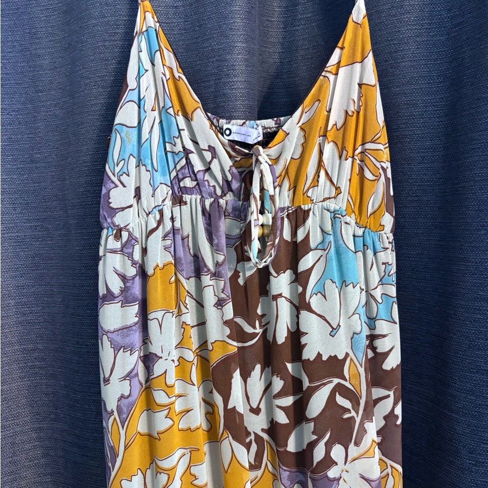 SO - Floral Tiered Maxi Dress - Picture 2 of 4